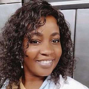 Meet your Posher, Samiaiyah